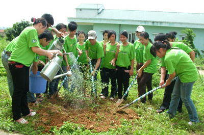 Sinh viên chung tay bảo vệ môi trường