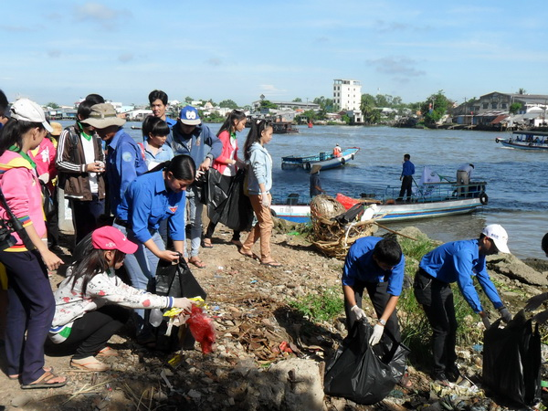 TP. Cần Thơ: Nhiều giải pháp giảm dần ô nhiễm từ nhựa và nilon