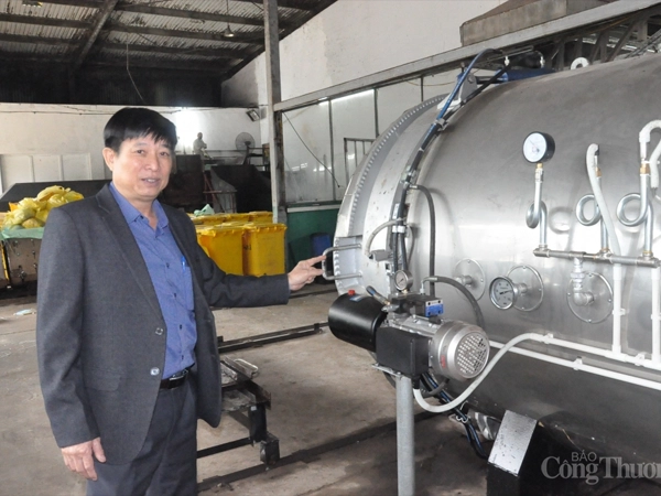 Lần đầu tiên Việt Nam làm chủ công nghệ hấp khử trùng rác thải y tế
