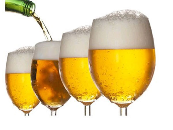 Hô biến bia bẩn thành… bia hảo hạng bằng hóa chất chết người từ chợ Kim Biên