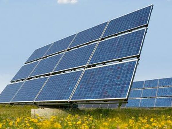 Năng lượng mặt trời: Tiết kiệm điện, giảm ô nhiễm