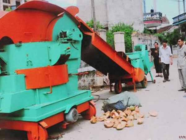 Máy xử lý rác thải của nông dân ở Thanh Hóa