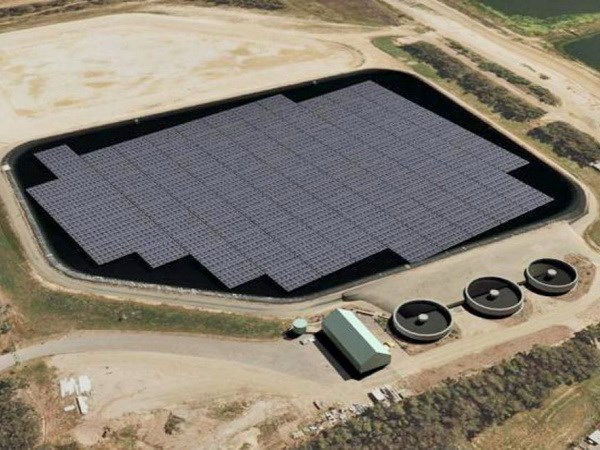 Australia xây dựng nhà máy năng lượng mặt trời nổi đầu tiên