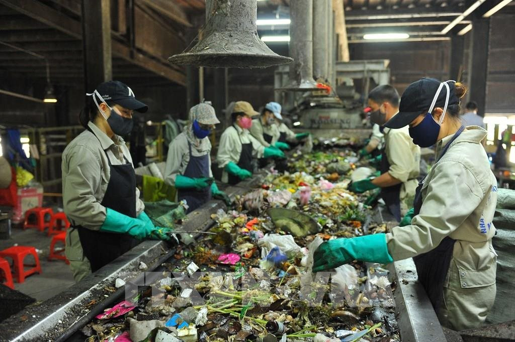Chi phí cho xử lý rác thải rắn sinh hoạt tại Việt Nam còn thấp